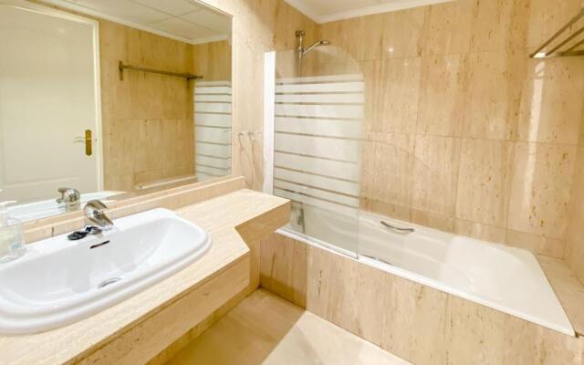 Apartamento en Los Patios de Santa Maria Golf