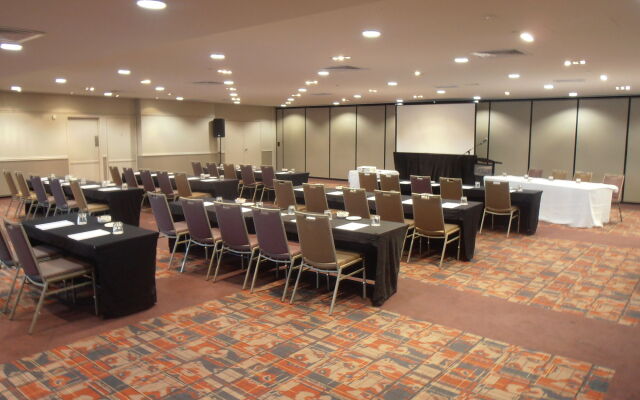 Waipuna Hotel & Conference Centre