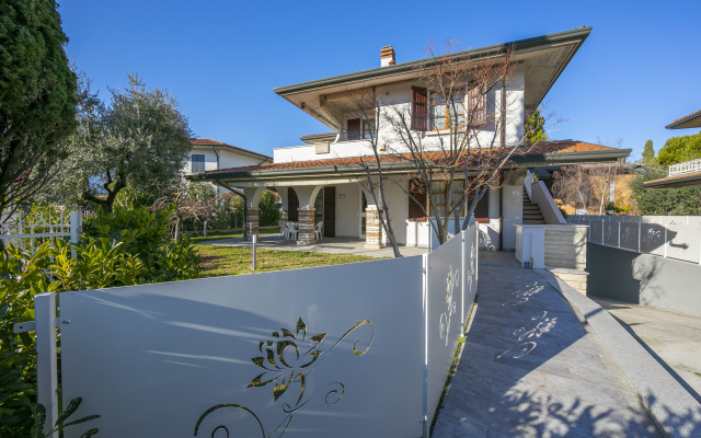 Villa Fiorita - Apt 2 - Margherita