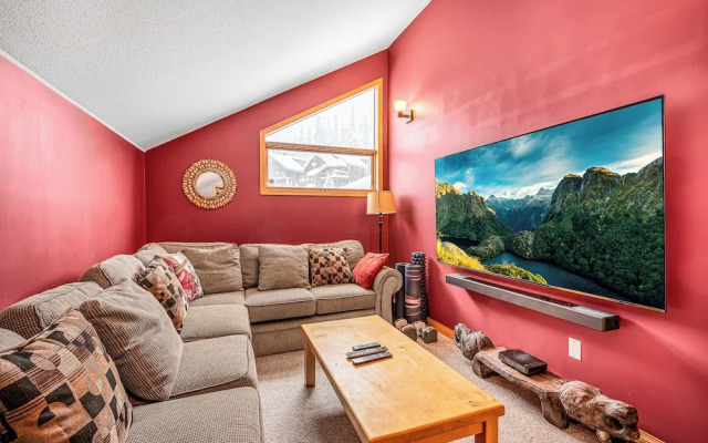 Fresh Tracks Retreat Ski In Out Hot Tub