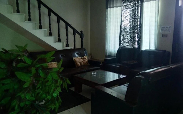 Evergreen Guest Lodge - EGL