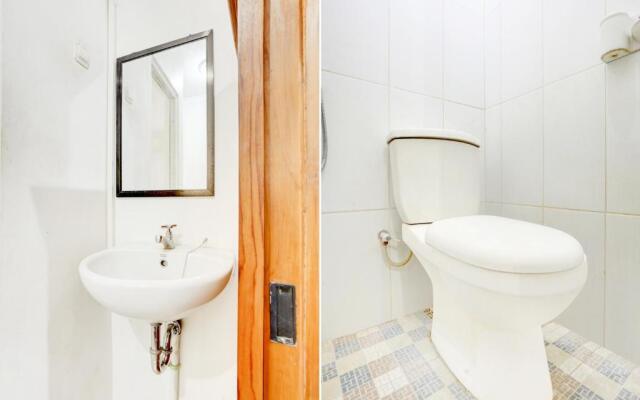 Super OYO 3702 Homestay Bougenville Syariah