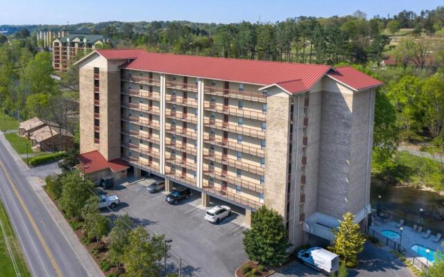 River Romp Cedar Lodge 505