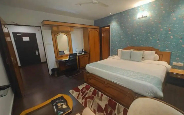 Hotel Radhika Regency