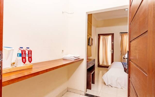 ZEN Rooms Sunshine Dewi Sartika