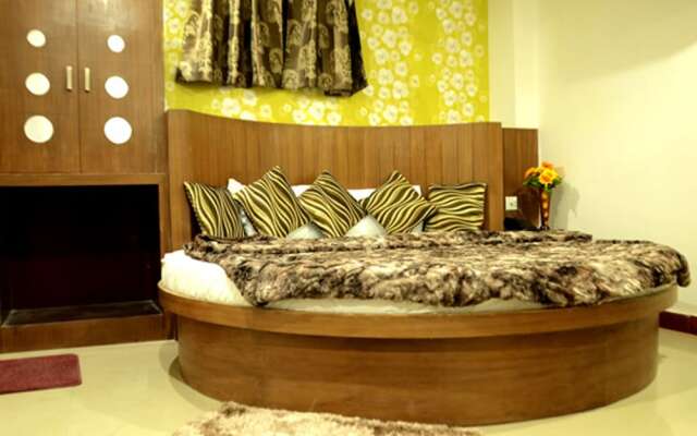 Hotel Crown