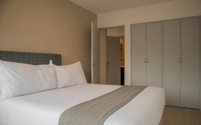 Striking 1BR in Miraflores