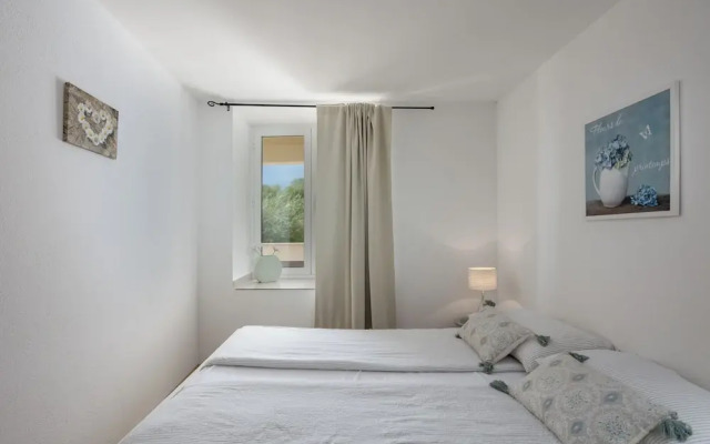 Villa Anna With Private Pool And Garden