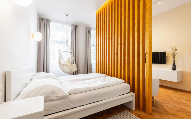 Classy and elegant Apartments: Dwell Bell