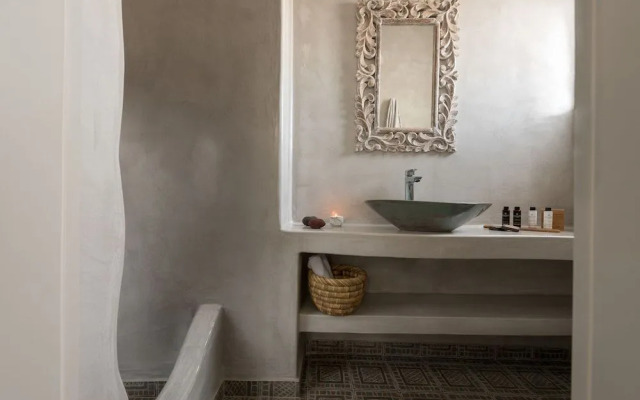 Samsara - Santorini Luxury Retreat