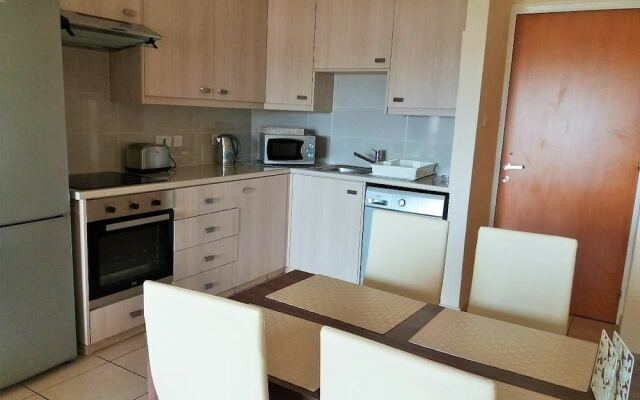 206 Sunrise Beach Apartment