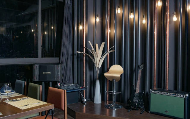 Authentic Hanoi Boutique Hotel