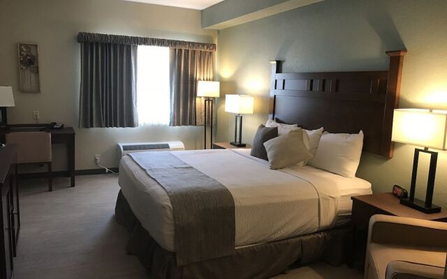 Blue Grass Inn & Suites