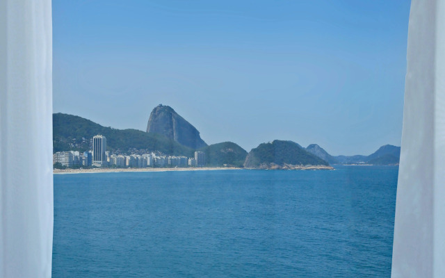 Orla Copacabana Hotel