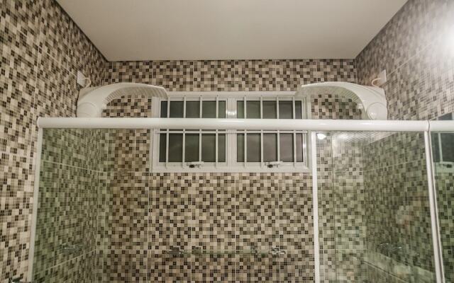 VELINN Vila M Suites