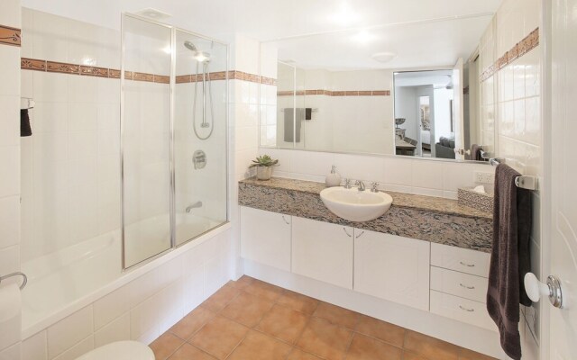 Cotton Tree Absolute Waterfront