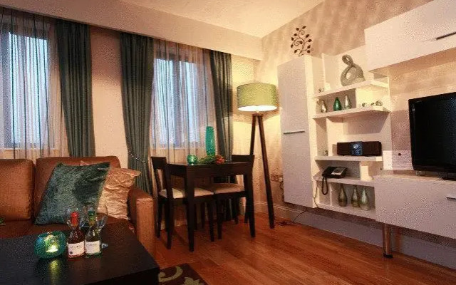 Best Western Maitrise Suites An Apartment Hotel