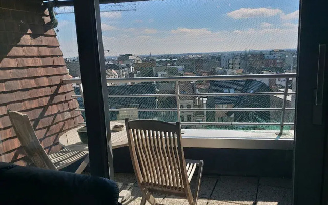 Appealing Apartment With Terrace