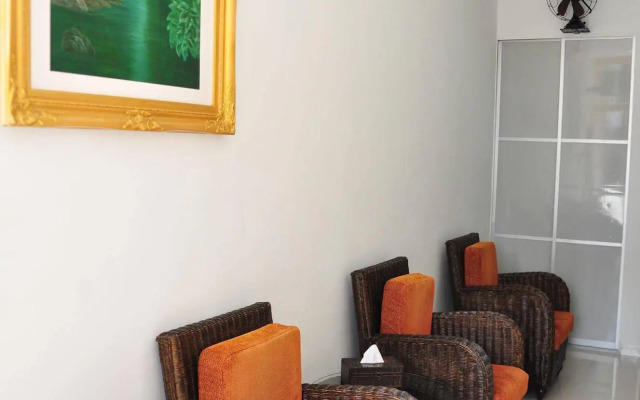 Old Budget Hotel