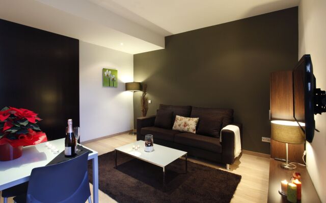 Fisa Rentals Gran Via Apartments