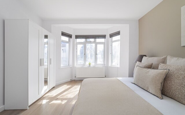 The Neasden Villas
