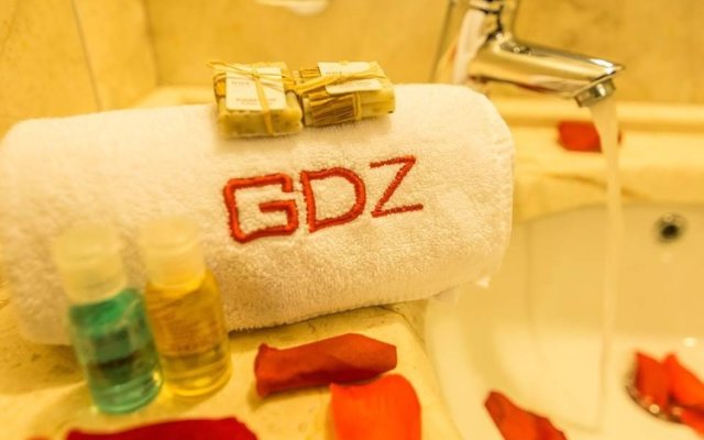 Gdz Hotels Gediz Business