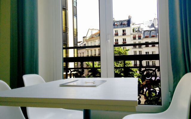 Holiday Apartment - Paris Apartments - Conde Chic Studio