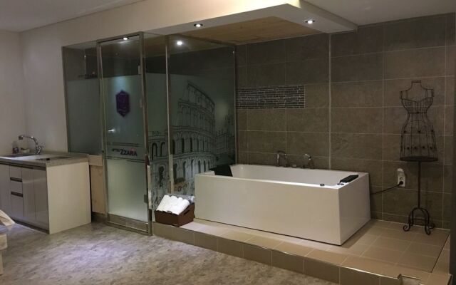 Zzara Hotel