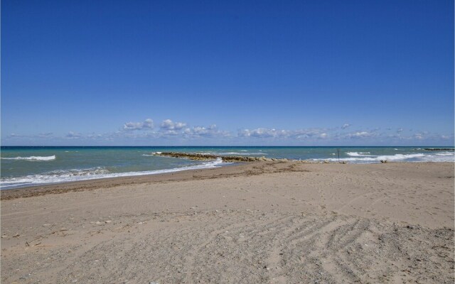 Stunning Apartment in Guardavalle With 2 Bedrooms and Wifi