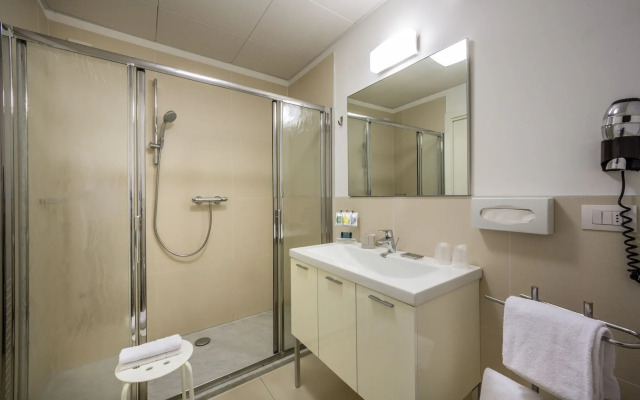 Hotel Forlanini52 Parma
