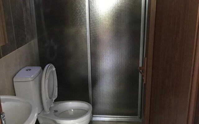 Flat With Pool Surrounded by Nature in Konyaalti