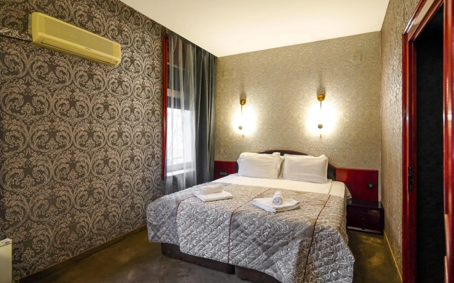 Gloria Palace Hotel