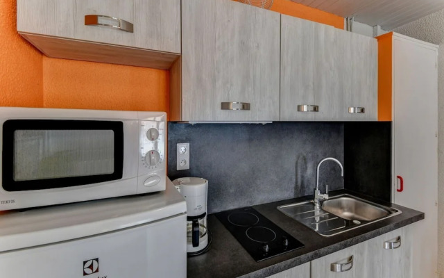 Holiday Home With Pool in Saint-savinien