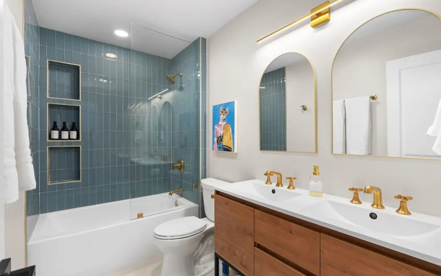 Charming Modern Retreat in Austin