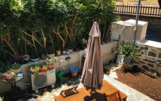 Thor & Freyja's of Poseidonia Syros Holiday House