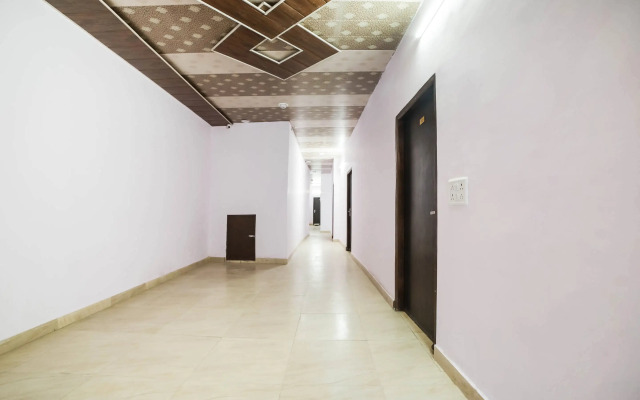 OYO 70893 Kl Khari Inn