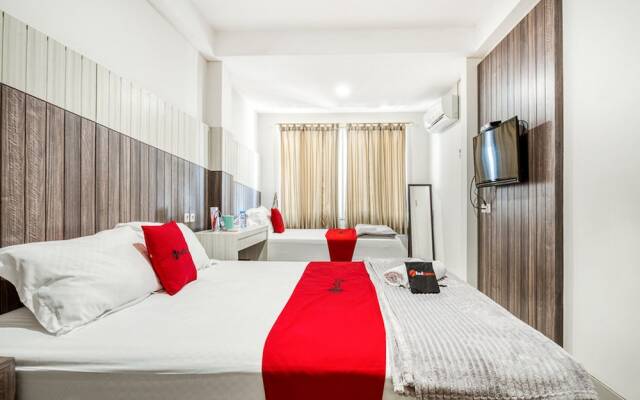 Home Stay Empat Lima by Reddoorz