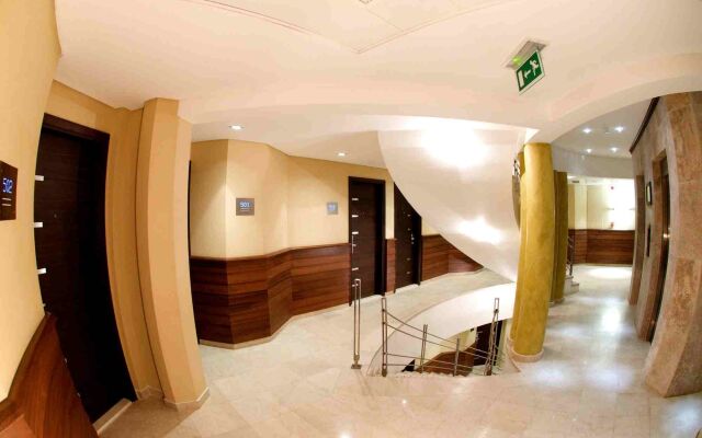 The Avenue Suites