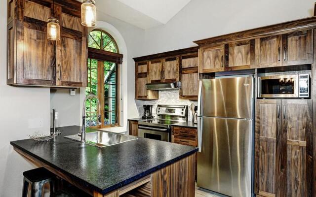 Chalets Alpins - 25 Chemin des Skieurs