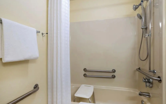 Country Inn of Two Harbors