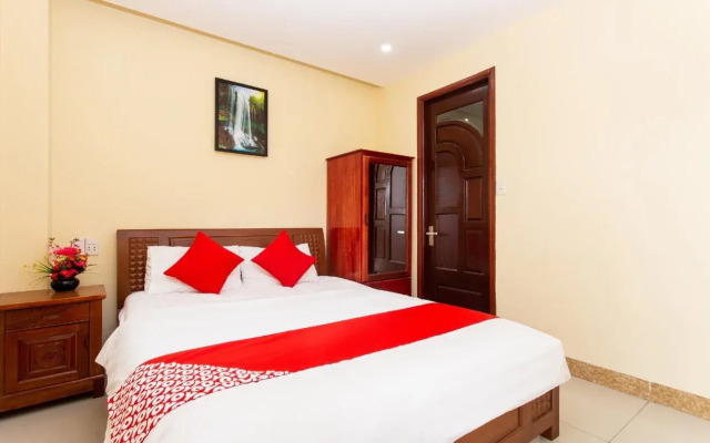 Phuong Hong Motel