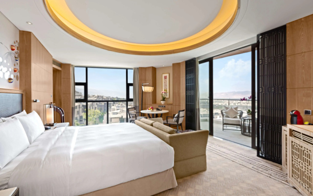 Hilton Dali Resort & Spa