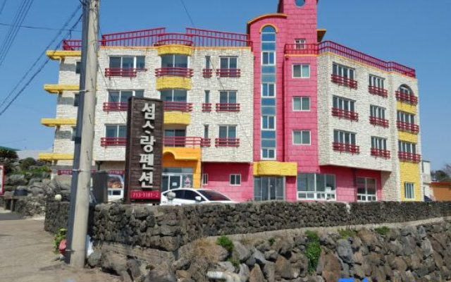 Island Love Pension
