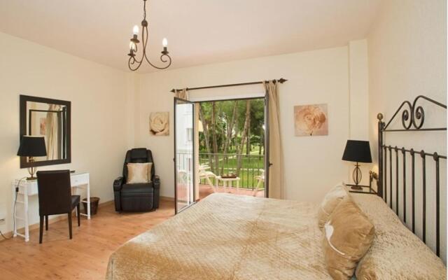 Apartment in Marbella, Malaga 102959