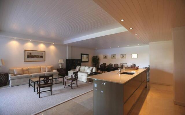 Casas da Gandarinha III - 3 Bedroom Apt in Centre