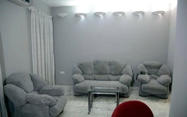 Hotel Ata