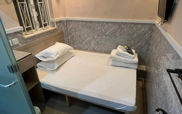 Hop Inn on Nathan Road – Guest Rooms – Kowloon