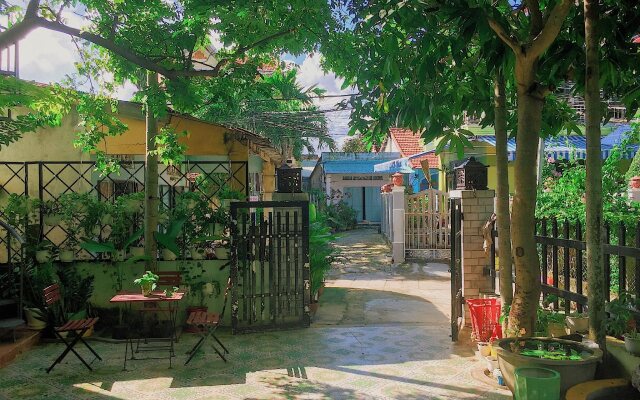 Xanh La Homestay Hoi An