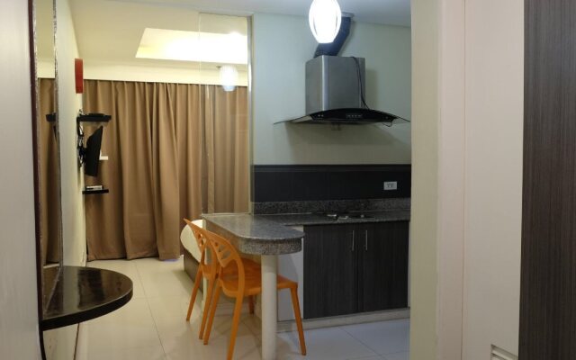 Birch Tower Condominium by Zen Rooms