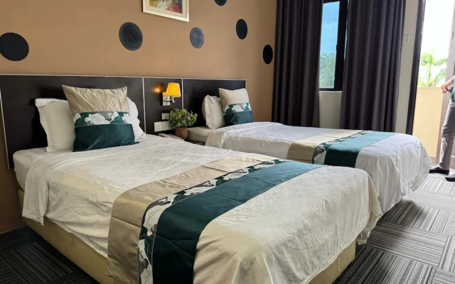 K Garden Hotel Bagan Serai